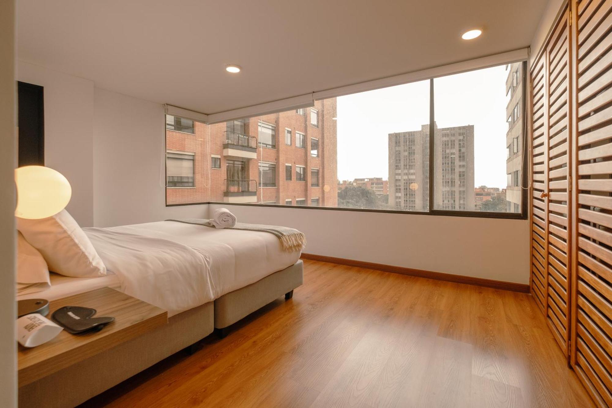 보고타 Penthouse Chicala Colombian Experience In Parque Virrey 아파트 외부 사진