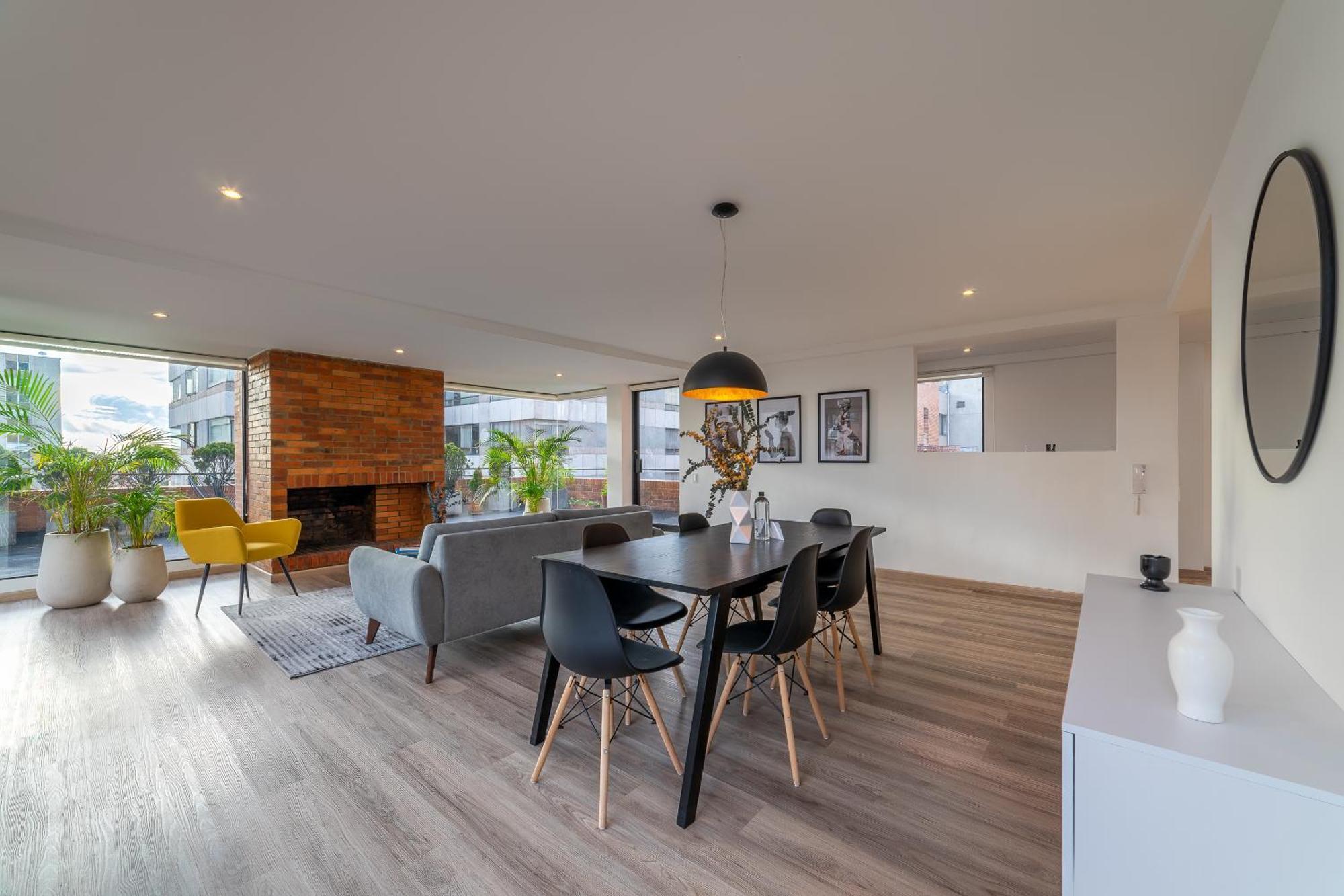 보고타 Penthouse Chicala Colombian Experience In Parque Virrey 아파트 외부 사진